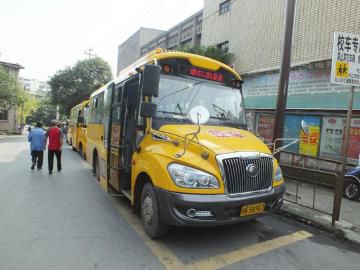 超速不按線路走 校車監控平臺預警