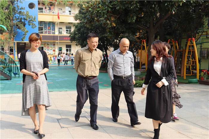 合肥市雙崗幼兒園教育集團總園迎接區領導教育調研指導