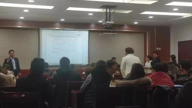 臨清市行政審批服務局 組織幼兒園辦學許可證辦理指導會