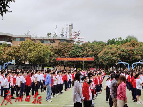 應急演練進校園 共筑校車安全墻