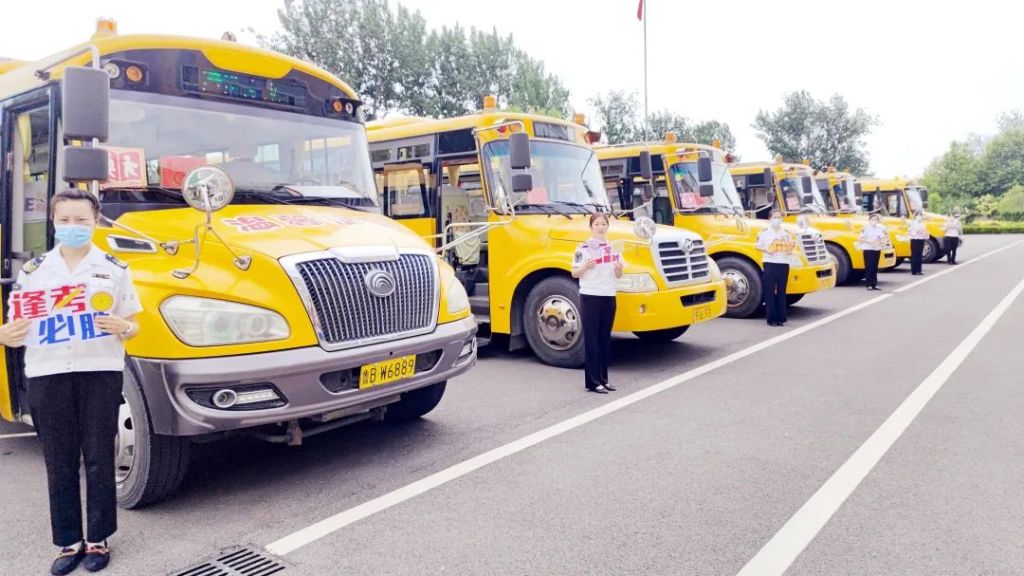 溫情守護十一載 愛心送考再啟航