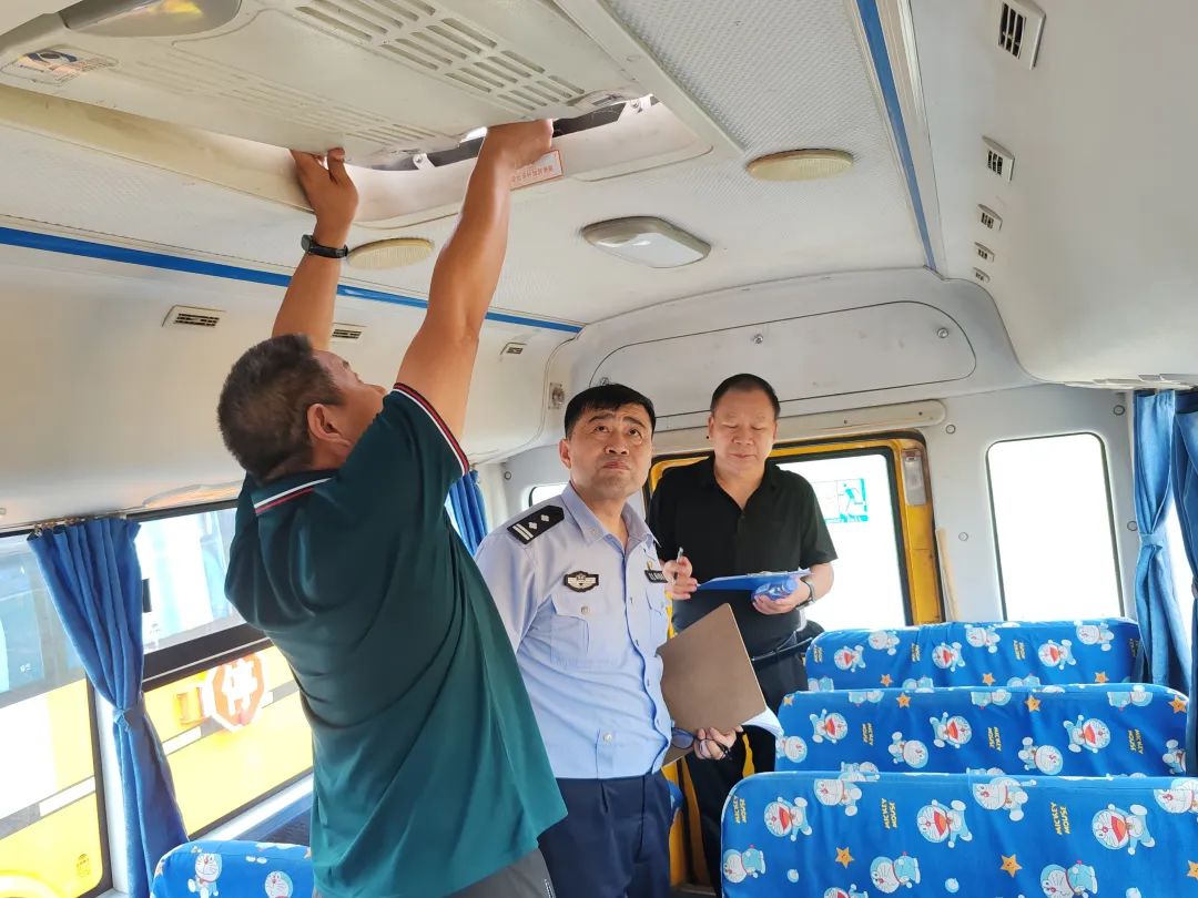 交通秩序暢通服務大提升夏季行動丨學生放暑假 交通安全不放假