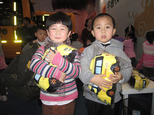 首屆中國國際校車展北京開幕 宇通360°安全解決方案備受關(guān)注