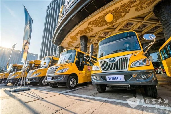 校車(chē)問(wèn)題，到底歸屬哪個(gè)部門(mén)管理？