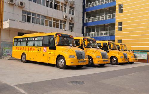 《海口市校車安全管理試行辦法》下月起施行