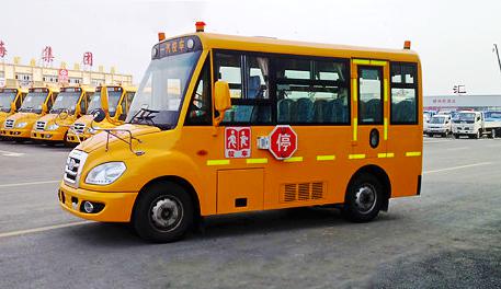 雙重檢查+雙重報告，防止校車遺漏小朋友