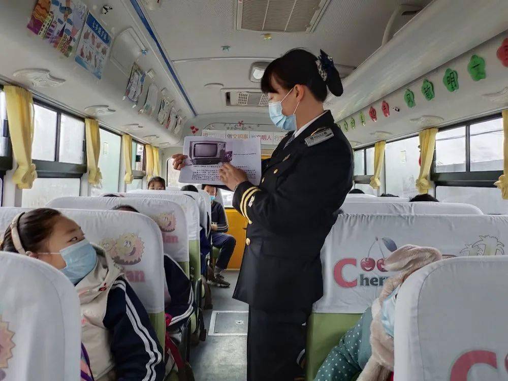 青島：【西海岸溫馨校車(chē)】校車(chē)小課堂---電視改變我們的生活