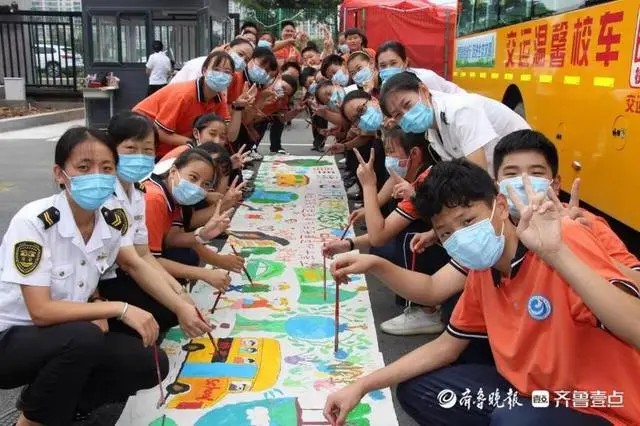 溫馨校車亮十年成績單：累計發(fā)送1210萬車次、2.7億人次