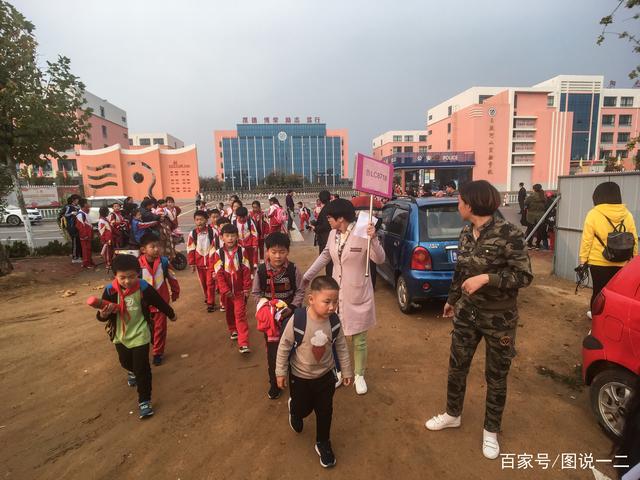 日照東港區整合校車資源 校車“私有”變“公有”