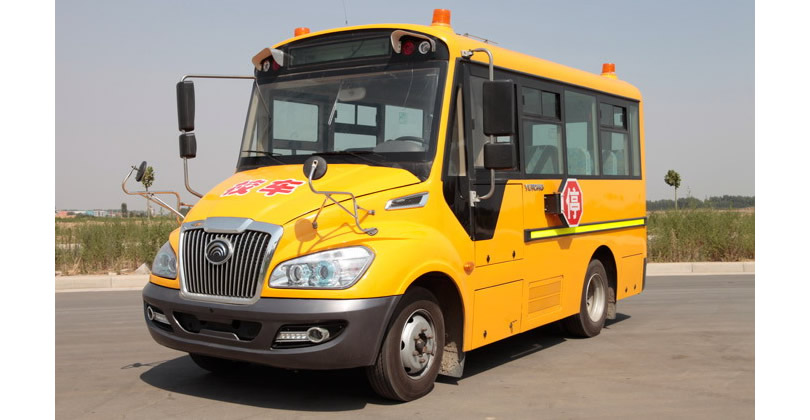 如何挑選一臺(tái)安全正規(guī)的校車(chē)呢？