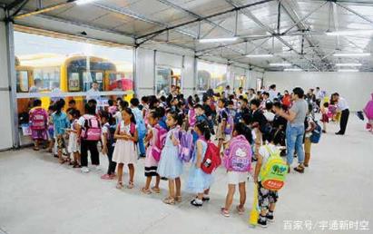 專業(yè)校車如何提升運(yùn)營效率？——“錯時共用”的校車模式