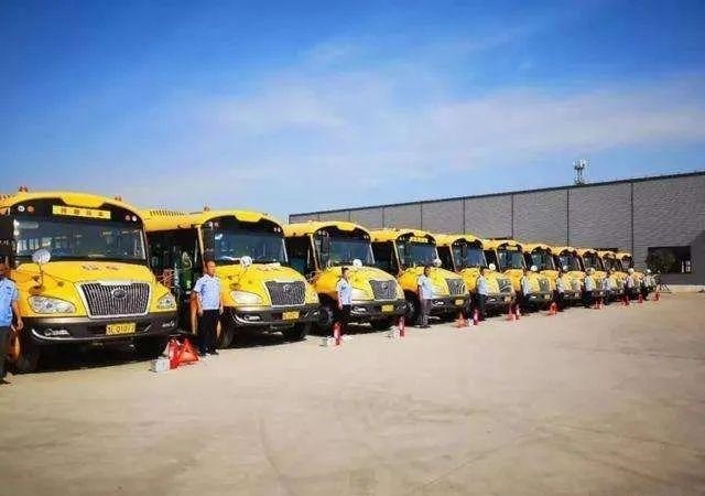 校車運營難，未來發展離不開政府的大力扶持